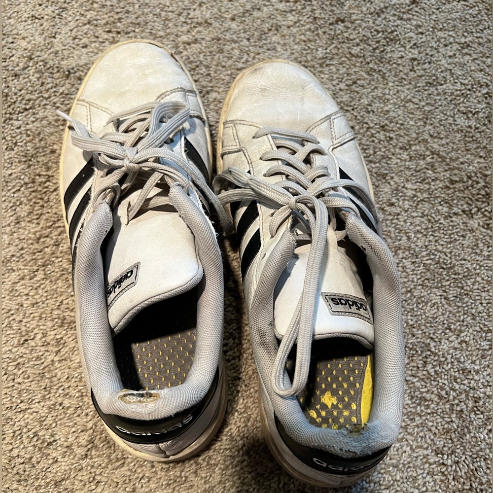 Men’s size 10.5 Adidas All Stars